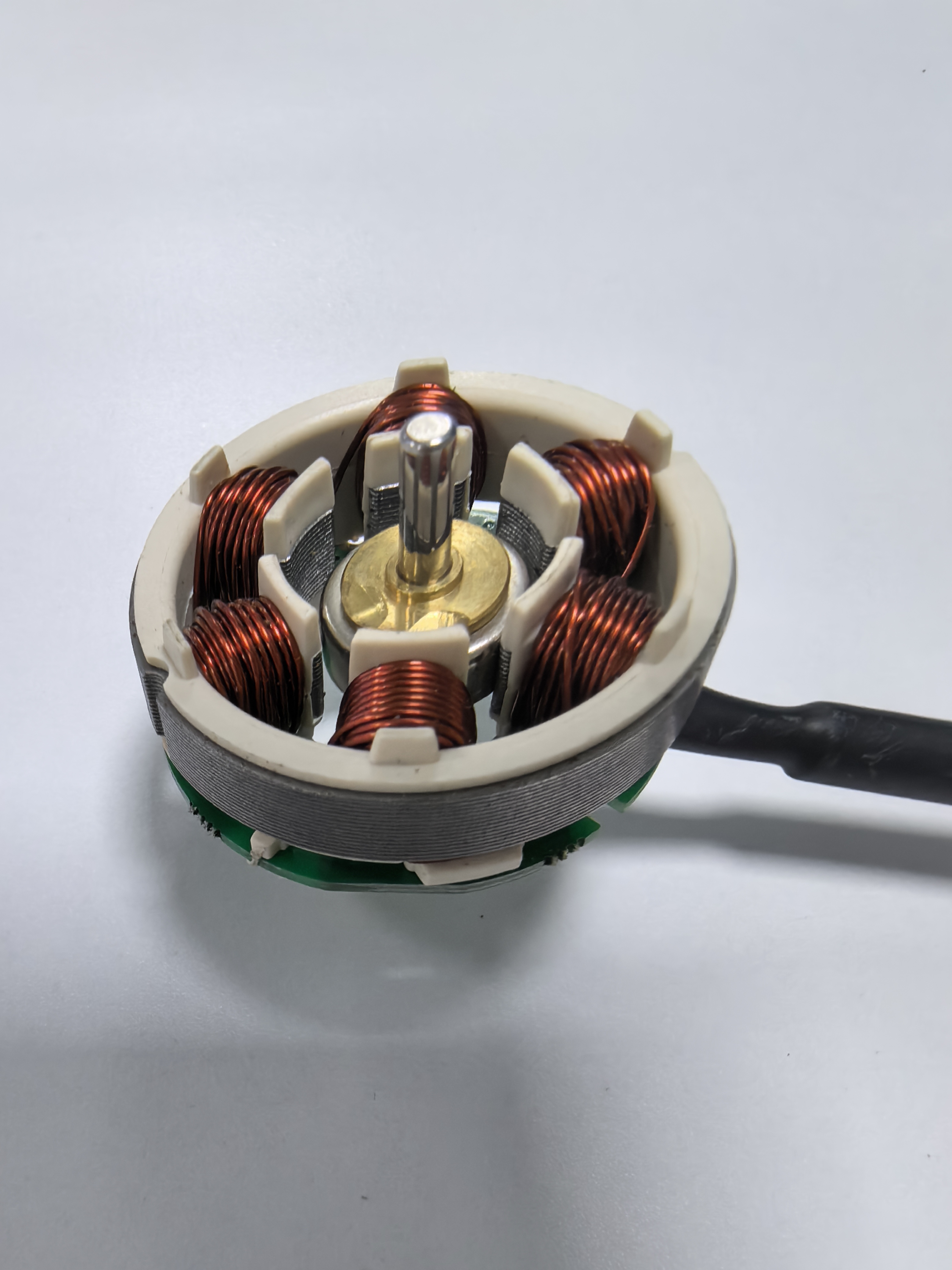 Inner-rotor motor 2.jpg Inner-rotor motor 2.jpg